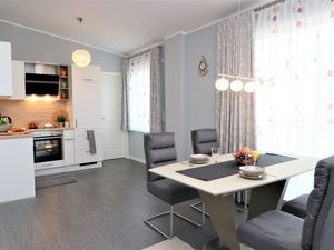 23885258-Ferienwohnung-4-Dierhagen (Ostseebad)-300x225-1