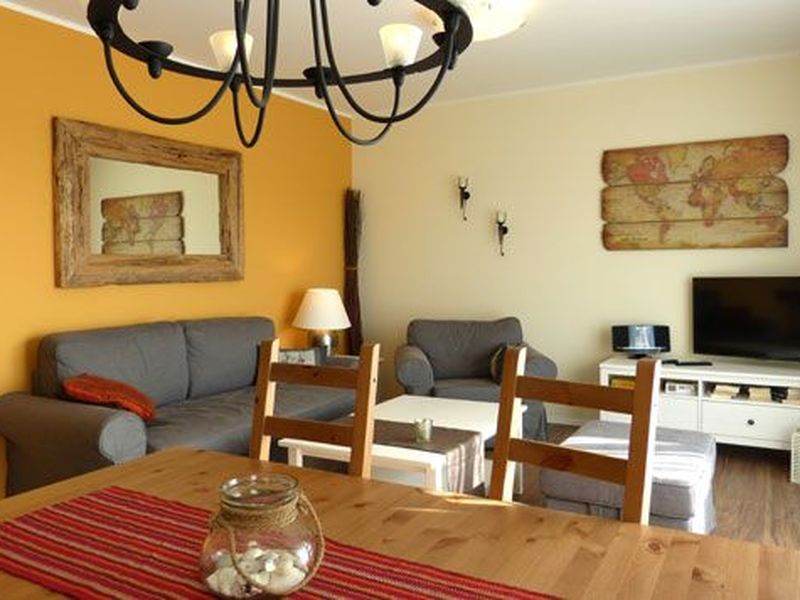 23885268-Ferienwohnung-4-Dierhagen (Ostseebad)-800x600-1