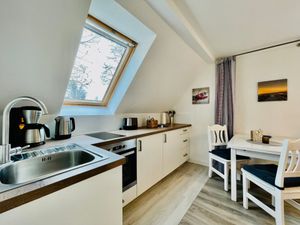 24015549-Ferienwohnung-2-Dierhagen (Ostseebad)-300x225-5