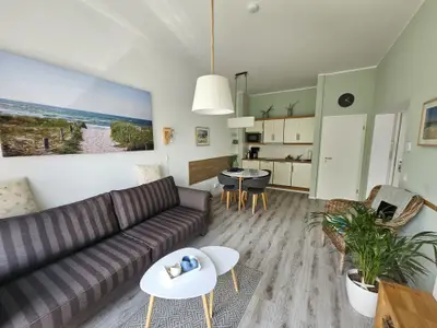 Ferienwohnung für 2 Personen (48 m²) in Dierhagen Strand 6/10