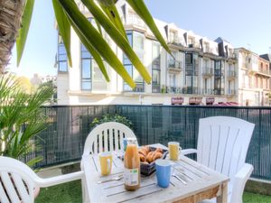 23841147-Ferienwohnung-4-Dinard-300x225-0