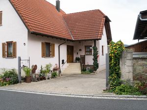 Ferienwohnung für 3 Personen (60 m²) in Dingolshausen