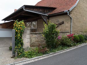 23283155-Ferienwohnung-3-Dingolshausen-300x225-3