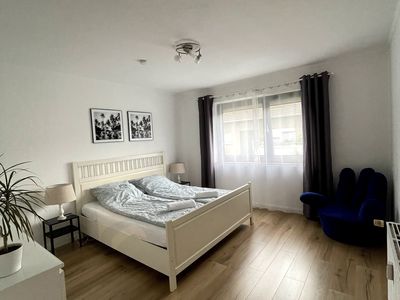 Ferienwohnung für 6 Personen (90 m²) in Dinslaken 1/10