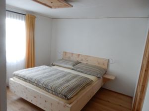 23845535-Ferienwohnung-5-Disentis/Mustér-300x225-4