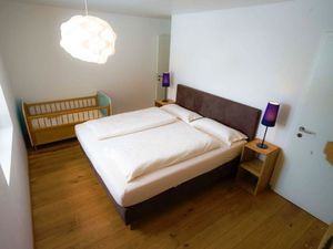 23847703-Ferienwohnung-6-Disentis/Mustér-300x225-1