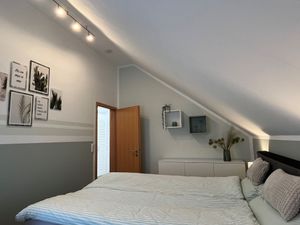 23997251-Ferienwohnung-6-Dittishausen-300x225-1