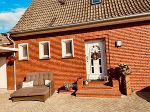 23661294-Ferienwohnung-4-Ditzum-300x225-2