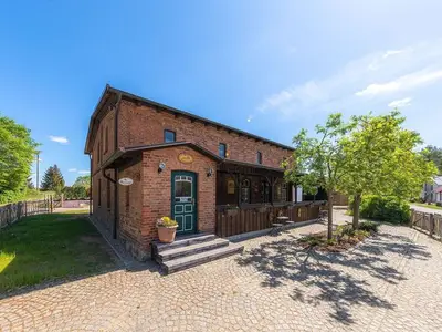 Ferienwohnung für 2 Personen (50 m²) in Dobbin-Linstow 1/10