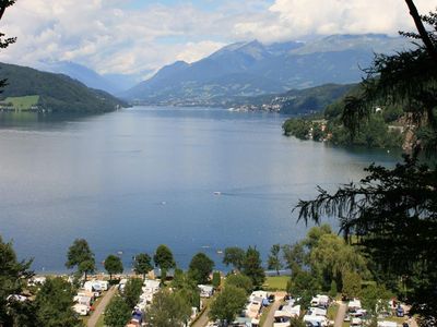 direkt am See - mitten in den Bergen