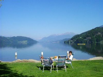 Frühstück am See