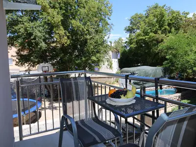 Ferienwohnung für 2 Personen (25 m²) in Dobrinj 1/10