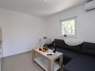Ferienwohnung für 2 Personen (25 m²) in Dobrinj 7/10