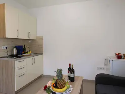 Ferienwohnung für 2 Personen (25 m²) in Dobrinj 5/10