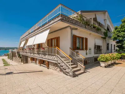 Ferienwohnung für 5 Personen (70 m²) in Dobrinj 4/10