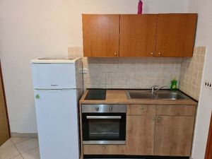 23930131-Ferienwohnung-4-Dobropoljana-300x225-3