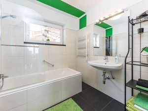 23369049-Ferienwohnung-8-Döbriach-300x225-4