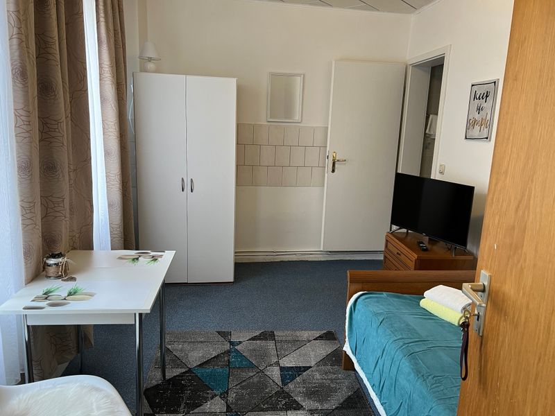 23392067-Ferienwohnung-1-Dolgesheim-800x600-1