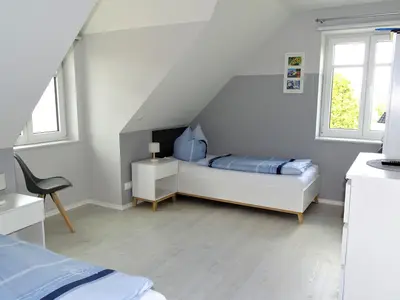 Diekkier Schlafzimmer oben Zweibett 1