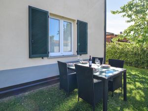 24005341-Ferienwohnung-4-Domaso-300x225-5