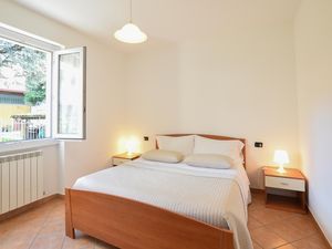 24005344-Ferienwohnung-4-Domaso-300x225-4