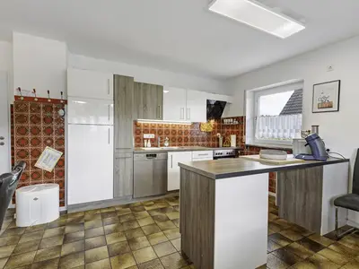 KITCHEN, INSIDE