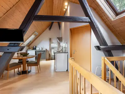 Photo, INSIDE, OUTSIDE