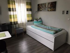 22140905-Ferienwohnung-1-Donauwörth-300x225-3