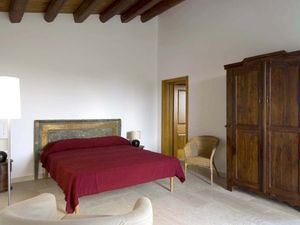 21723099-Ferienwohnung-5-Donnafugata-300x225-1