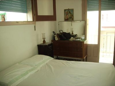 Schlafzimmer mit Doppelbett Nr. 3