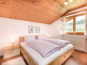 23732514-Ferienwohnung-5-Dorfgastein-300x225-2