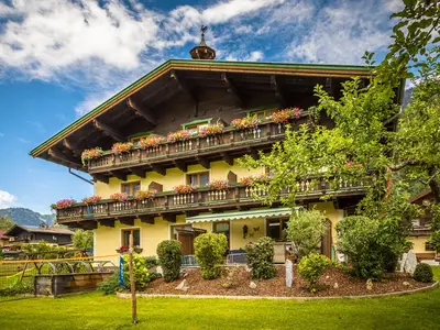 Moarbauer Dorfgastein Aussenansicht Sommer