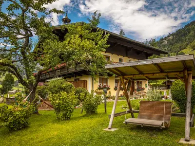 Moarbauer Dorfgastein Sommer Aussenansicht