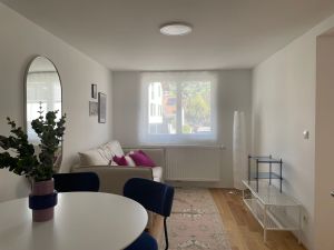 23965732-Ferienwohnung-4-Dornbirn-300x225-1