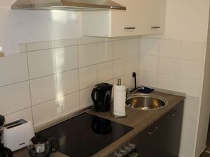 23587600-Ferienwohnung-3-Dornum-300x225-5