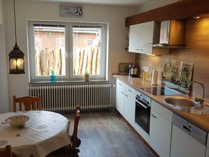 23379085-Ferienwohnung-3-Dornum-300x225-4