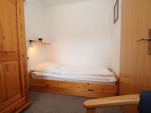 23290797-Ferienwohnung-4-Dornumersiel-300x225-5