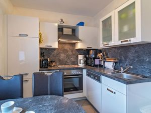 23384652-Ferienwohnung-2-Dornumersiel-300x225-3