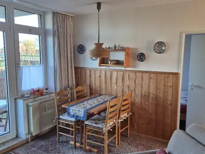 Wohnzimmer 3