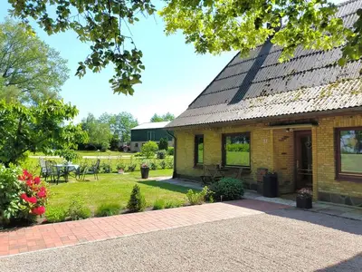 Ferienwohnung für 4 Personen (100 m²) in Dörpstedt 1/10