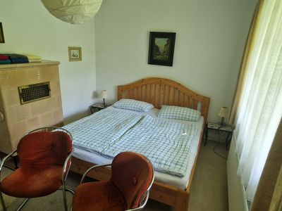 Schlafzimmer 1