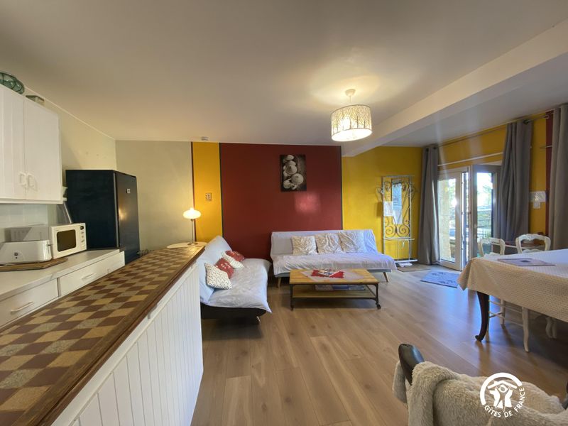 23545765-Ferienwohnung-4-Dorres-800x600-2