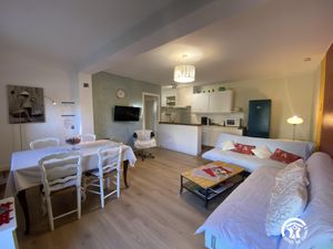 23545765-Ferienwohnung-4-Dorres-300x225-4