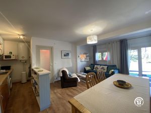 23545763-Ferienwohnung-2-Dorres-300x225-5