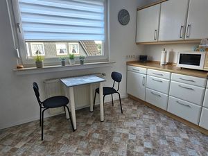 24050285-Ferienwohnung-3-Dortmund-300x225-2