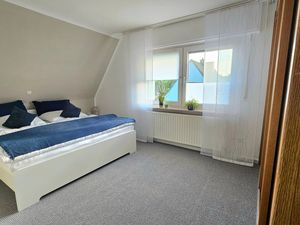 24050285-Ferienwohnung-3-Dortmund-300x225-4