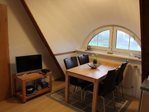 23568411-Ferienwohnung-4-Dorum-300x225-2