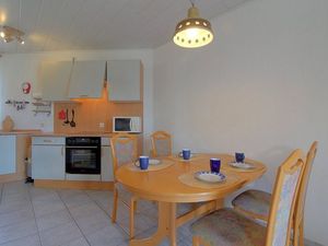 23206053-Ferienwohnung-4-Dorum-300x225-3