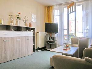 22025253-Ferienwohnung-4-Dorum-300x225-1