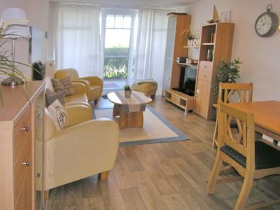 Ferienwohnung für 4 Personen (54 m²) in Dorum 1/10